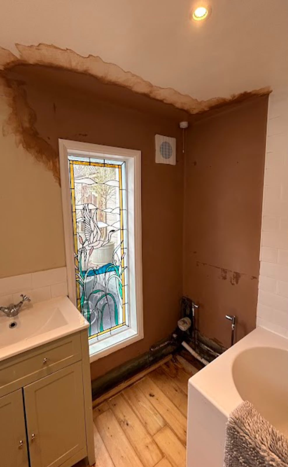 Bathroom plastering and damp treatment