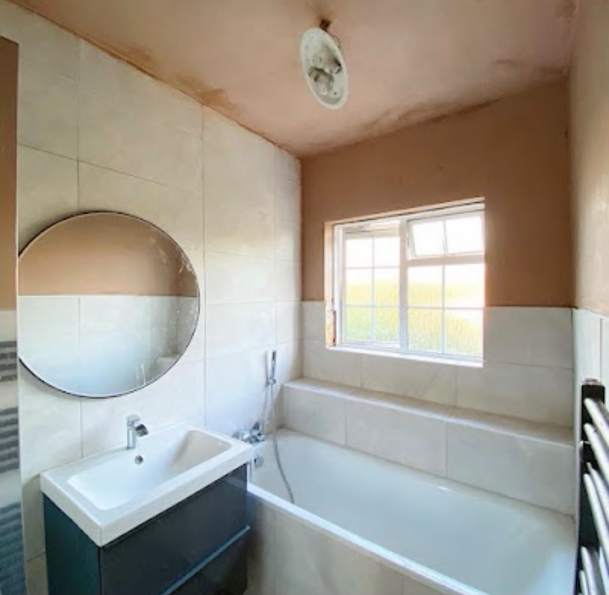 Bathroom plastering - walls and ceiling skimmed ready for tiling